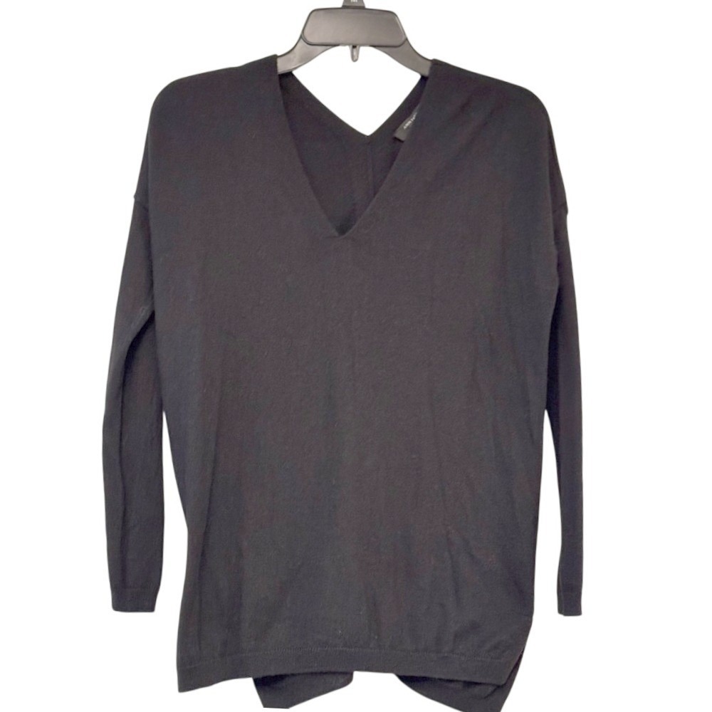 Ann Taylor Petite Black V-Neck Split Back Wool Blend Sweater XSP